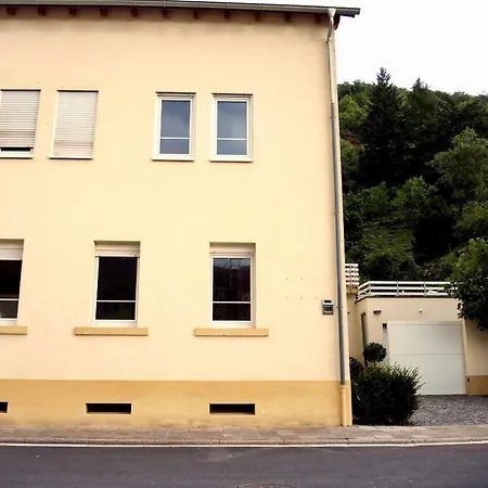 Modernes - Neustadt/weinstrasse Stadt * Neustadt an der Weinstraße