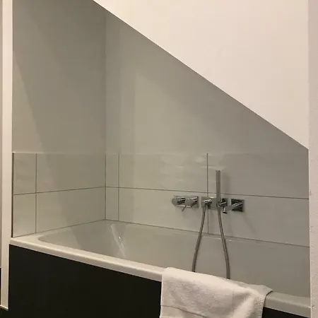 Modernes - Neustadt/weinstrasse Stadt Apartmán Neustadt an der Weinstraße