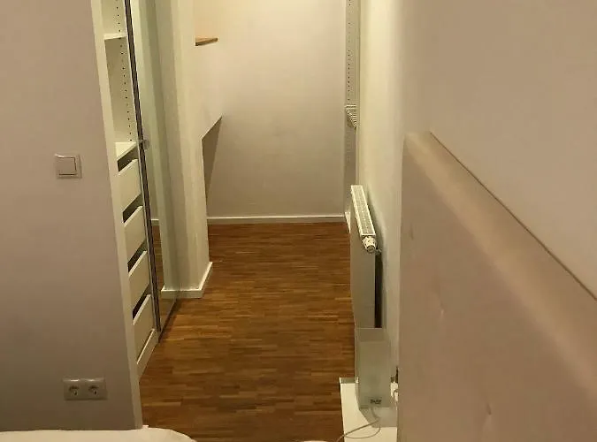 Modernes - Neustadt/weinstrasse Stadt * Neustadt an der Weinstraße