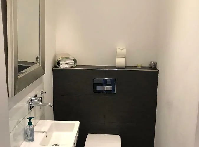 Modernes - Neustadt/weinstrasse Stadt * Neustadt an der Weinstraße