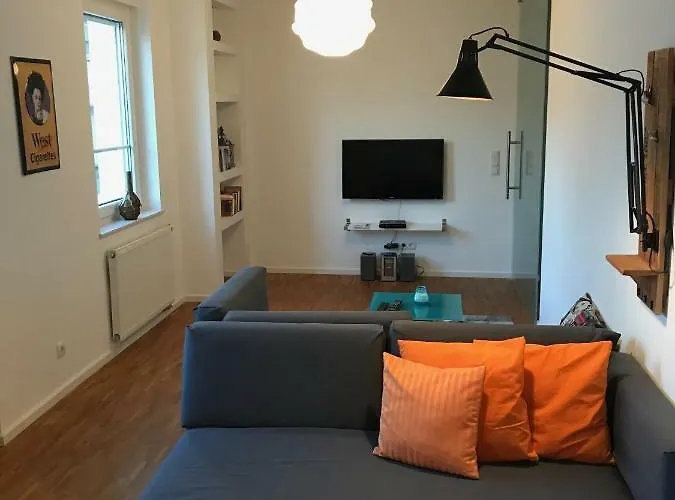 Apartamento Modernes - Neustadt/weinstrasse Stadt *